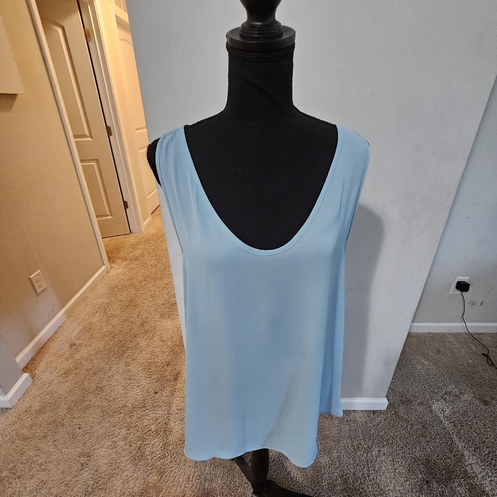 Anne Taylor Loft Knit Tanktop In Large- Gently used - Picture 2 of 6